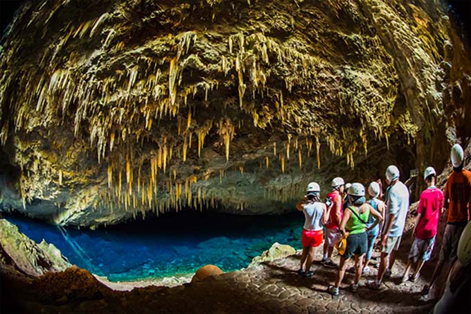 Embratur marca presença na Cúpula Mundial de Turismo de Aventura