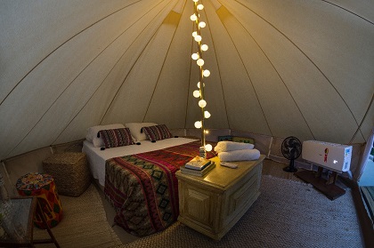 Hostel da Vila destaca evento em Ilhabela e atrai notoriedade turística no litoral norte de São Paulo