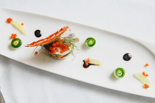 Sofitel Guarujá Jequitimar apresenta programação para o Dia dos Namorados