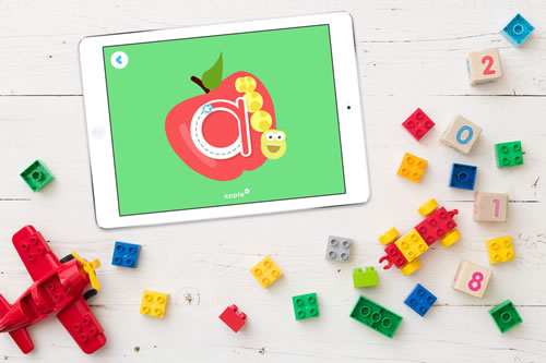 Lingokids e LATAM oferecem conteúdo interativo em inglês para entreter crianças durante o vôo