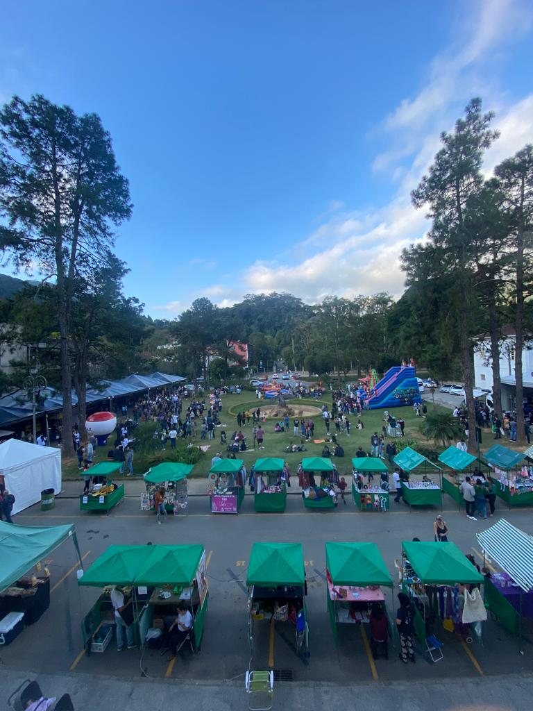 Feira Deguste especial Rock n' Roll começa nesta sexta-feira